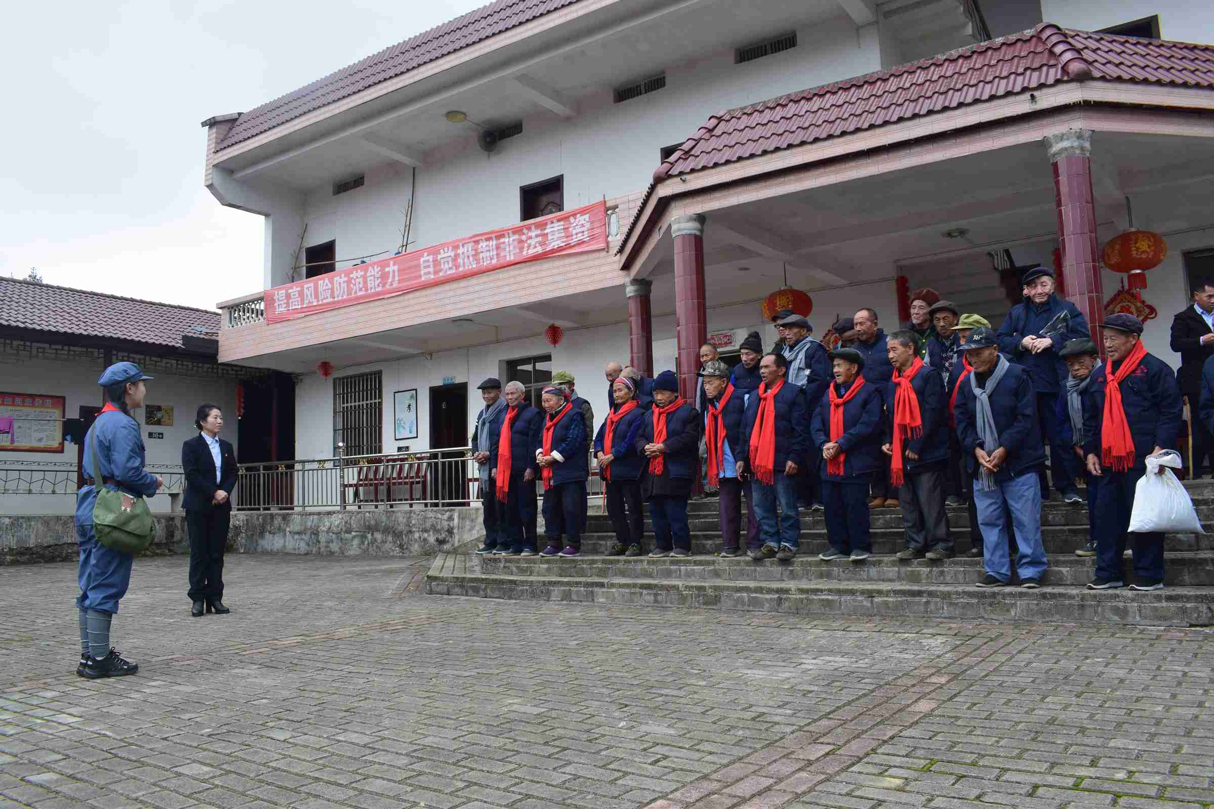 获2020年全国新时代好少年奖的余梓洋同学在现场
